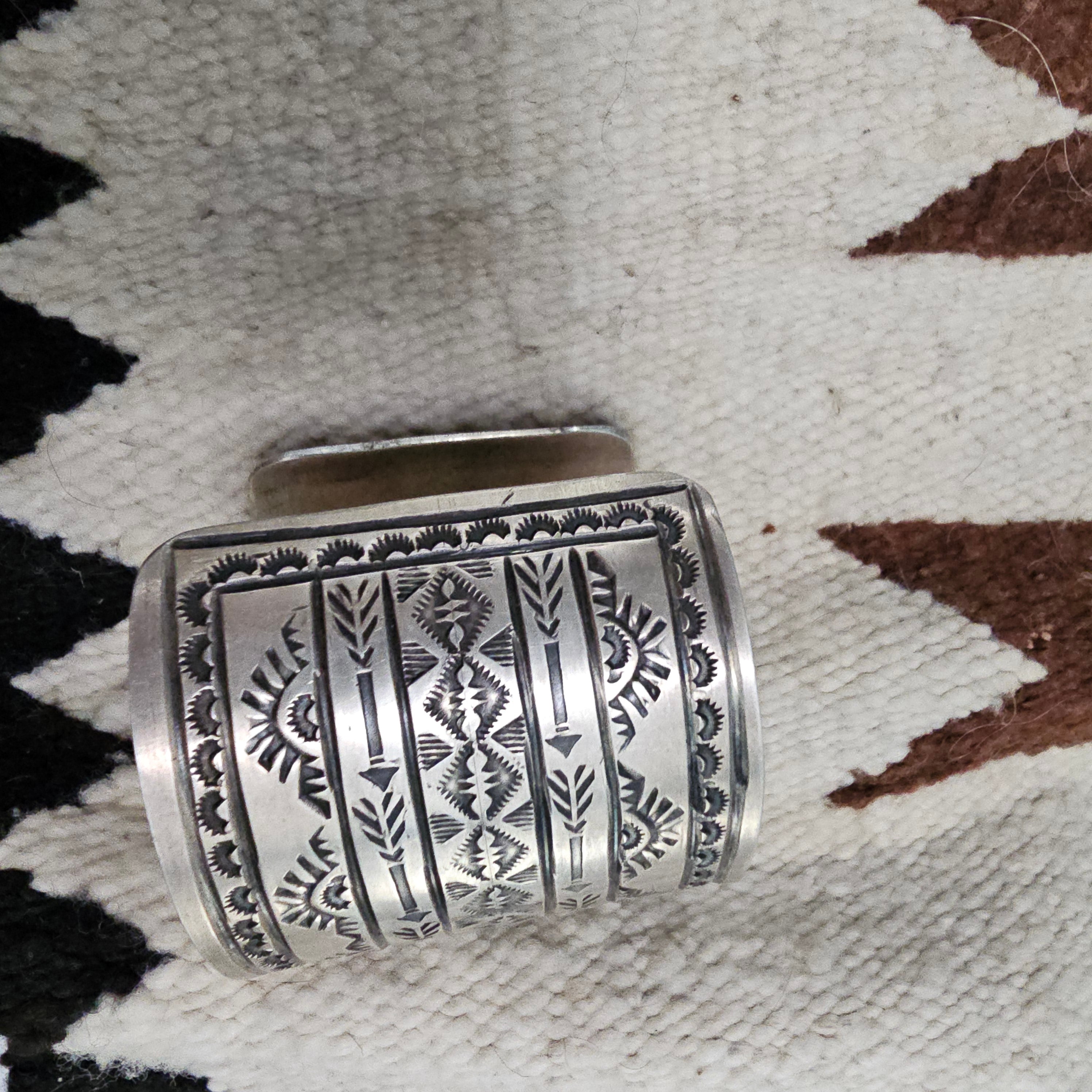 Tawney Willie Silver Native Cuff Bracelet Old Pawn. 7" wrist. JB 355