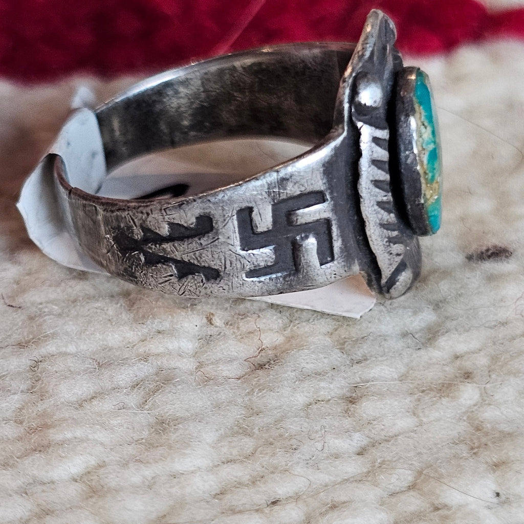 1930s Whirling Log Turquoise Ring size 9. JR 739