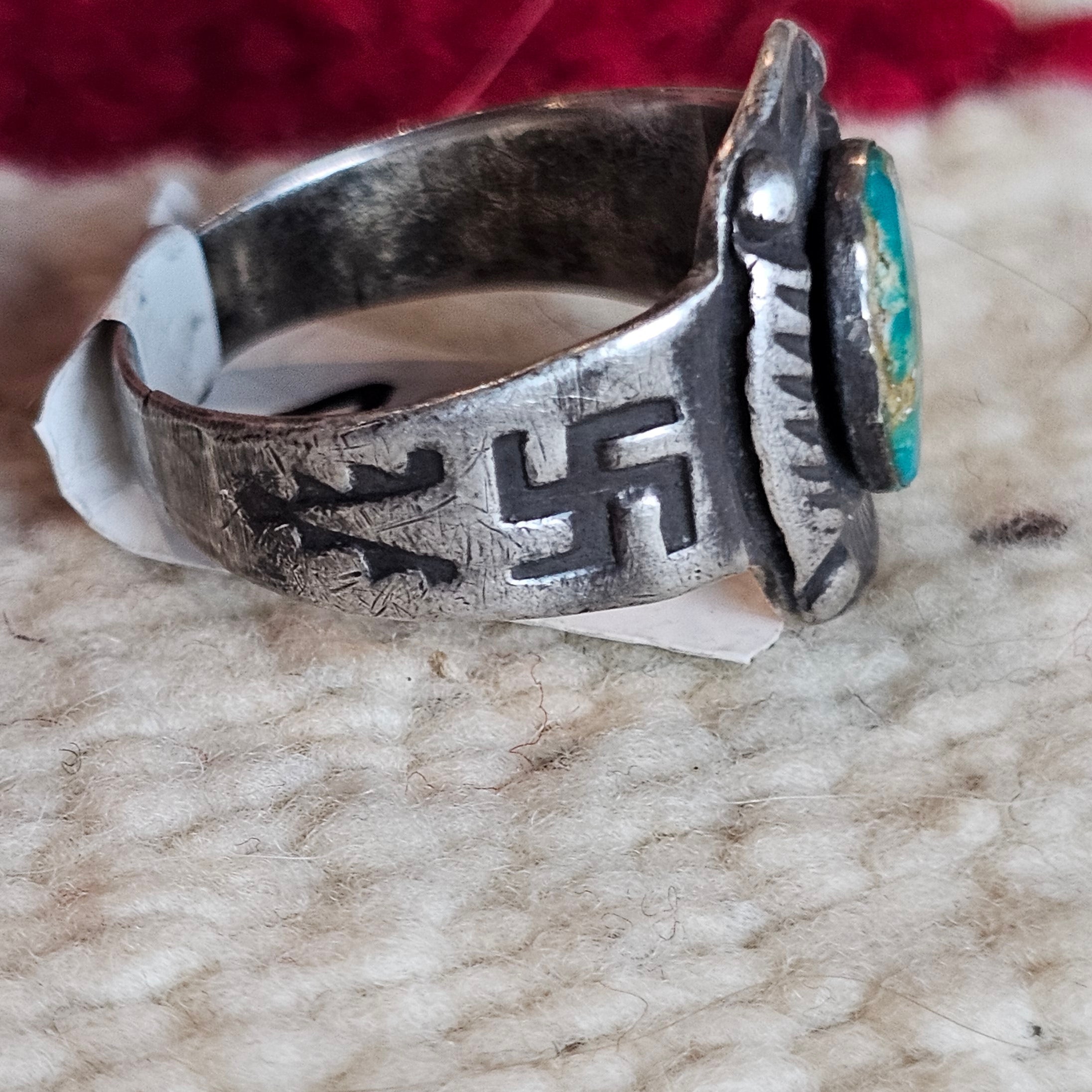 1930s Whirling Log Turquoise Ring size 9. JR 739