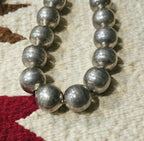 20" Graduated Silver Pearls Necklace Mexico Sterling. C1950s JN 761